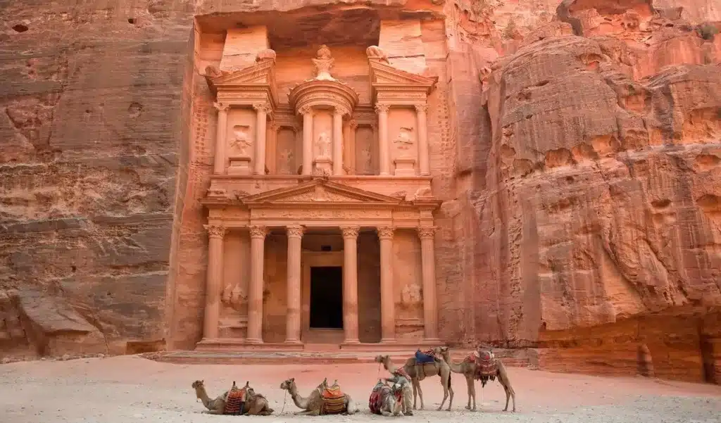 Les 10 meilleurs endroits à visiter en mai en 2023 7 petra 1