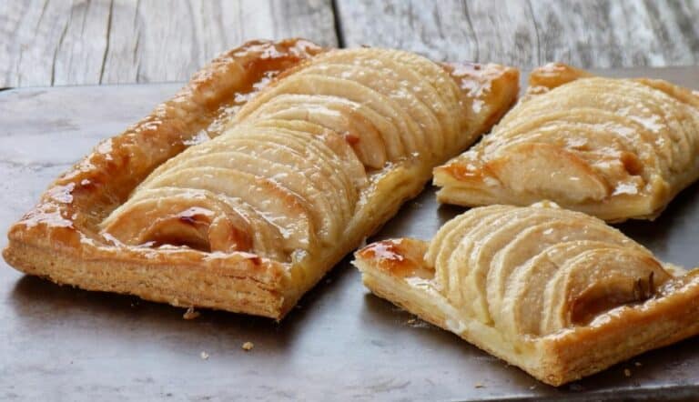 Des recettes faciles et élégantes de pâte feuilletée à l’envers envahissent TikTok.