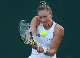 Yanina Wickmayer en action lors du tournoi de Varsovie