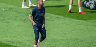 Quel avenir pour Kylian Mbappé après son écart du stage au Japon par le PSG ?