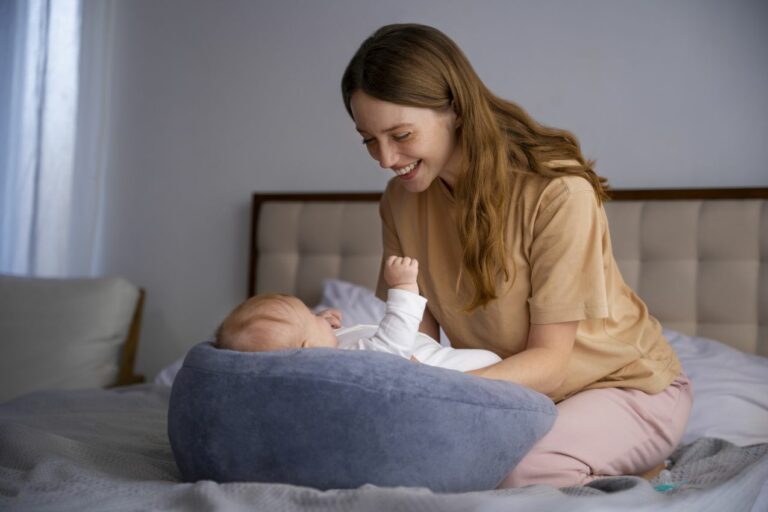 Les coussins d’allaitement sont-ils vraiment une bonne idée ?