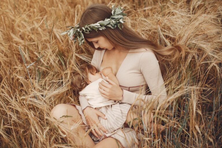 L’allaitement ou le mythe de la mère totale : conseils et soutien pour les mamans modernes