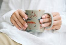 Trouver votre mug personnalisé pour boire votre thé ou votre café trouver votre mug personnalisé votre thé ou votre café